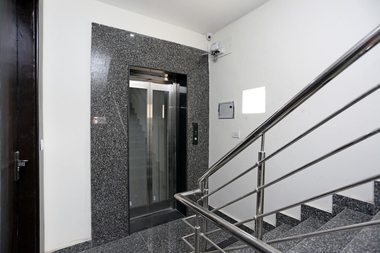 Oyo 9147 Hotel Aerostay New Delhi Exterior photo
