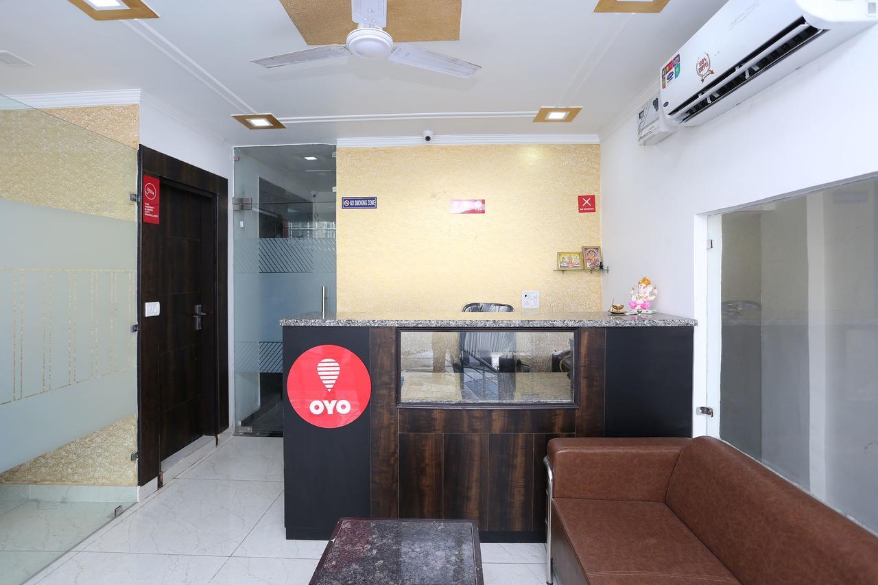 Oyo 9147 Hotel Aerostay New Delhi Exterior photo
